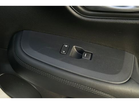 Certified 2023 Honda HR-V LX image 22