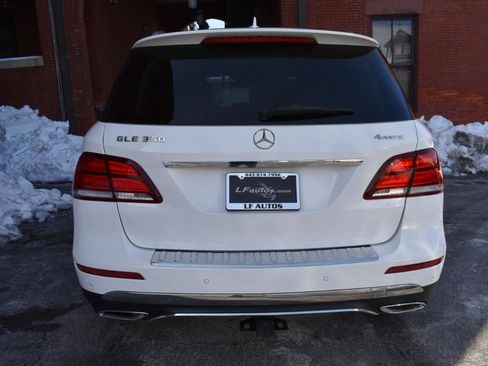 Used 2018 Mercedes-Benz GLE 350 GLE 350 4MATIC SUV image 4