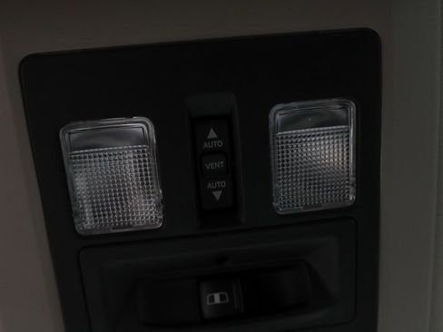 Used 2018 RAM 3500 Big Horn image 26