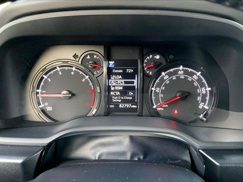 Used 2022 Toyota 4Runner SR5 Premium image 22