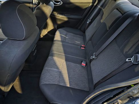 Used 2014 Nissan Sentra SV image 10