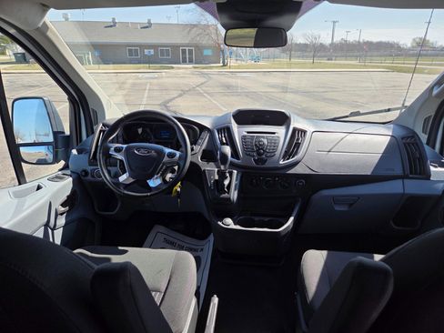 Certified 2017 Ford Transit 350 XLT image 23