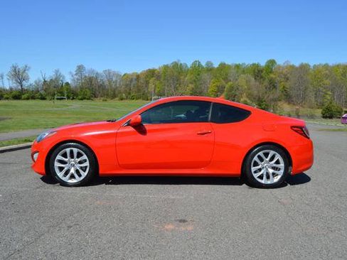 Used 2014 Hyundai Genesis 2.0T image 53