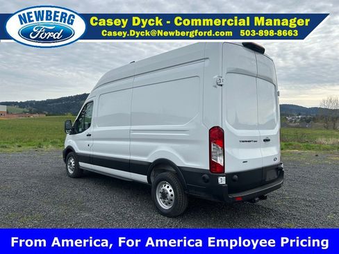 New 2026 Ford Transit 250 148 High Roof AWD image 8
