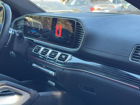 Used 2024 Mercedes-Benz GLE 53 AMG 4MATIC Coupe image 29