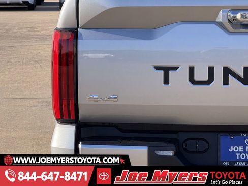 Used 2024 Toyota Tundra Limited w/ Power Package image 10