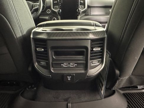 New 2026 RAM 1500 4x4 Crew Cab image 27