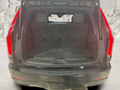 Certified 2026 Cadillac Escalade Platinum Sport w/ LPO, Floor Liner Package image 27