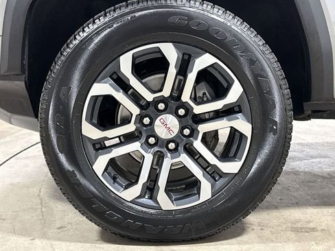 Used 2023 GMC Canyon AT4 w/ AT4 Premium Package AWD/4WD image 27