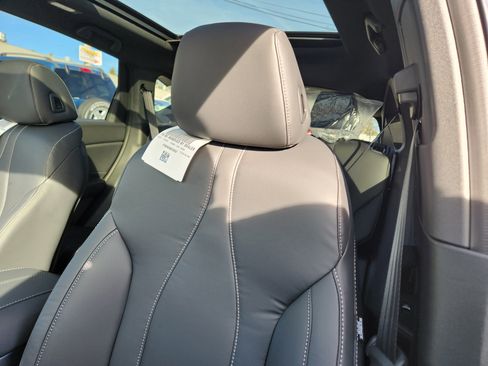 New 2026 Acura RDX SH-AWD image 9