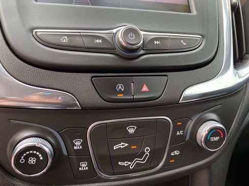 Used 2023 Chevrolet Equinox LT w/ LPO, Floor Liner Package image 13