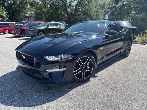 Used 2021 Ford Mustang GT RWD image 2