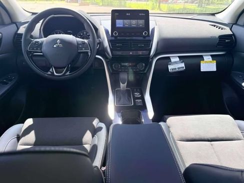 New 2026 Mitsubishi Eclipse Cross SE AWD/4WD image 16