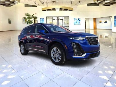 Used 2025 Cadillac XT6 Luxury