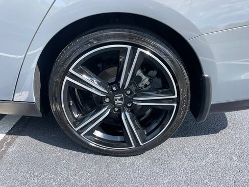 Used 2025 Honda Accord Sport image 43