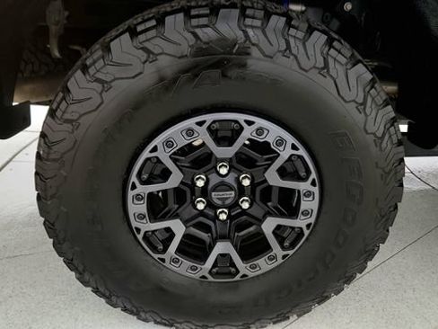 Used 2025 Ford F150 Raptor w/ Equipment Group 803A Raptor R AWD/4WD image 84