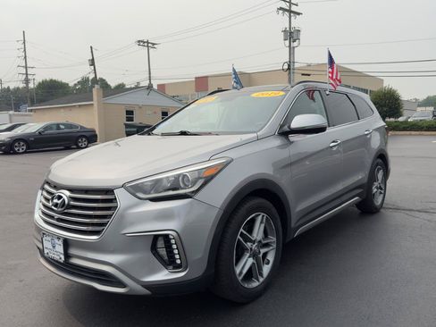 Used 2019 Hyundai Santa Fe XL FWD image 4