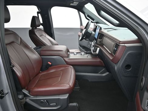 Used 2023 Ford Expedition Max Limited AWD/4WD image 25