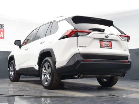 Used 2023 Toyota RAV4 LE image 26