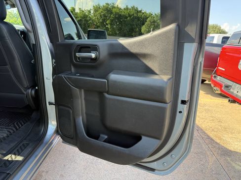 Used 2023 Chevrolet Silverado 1500 Custom Trail Boss AWD/4WD image 16