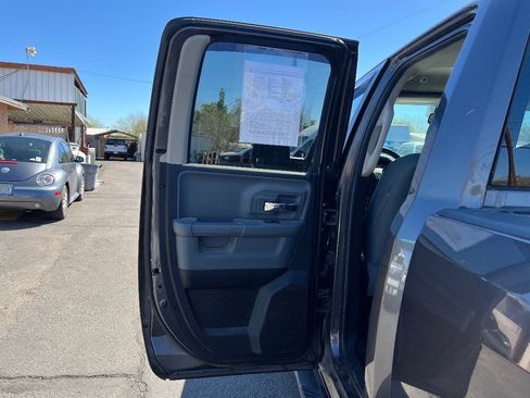 Used 2018 RAM 1500 Big Horn image 14