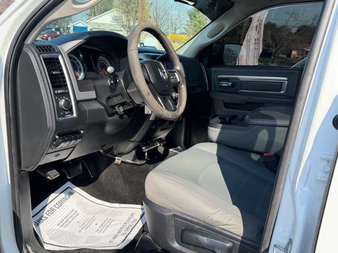 Used 2016 RAM 2500 SLT w/ Protection Group AWD/4WD image 16