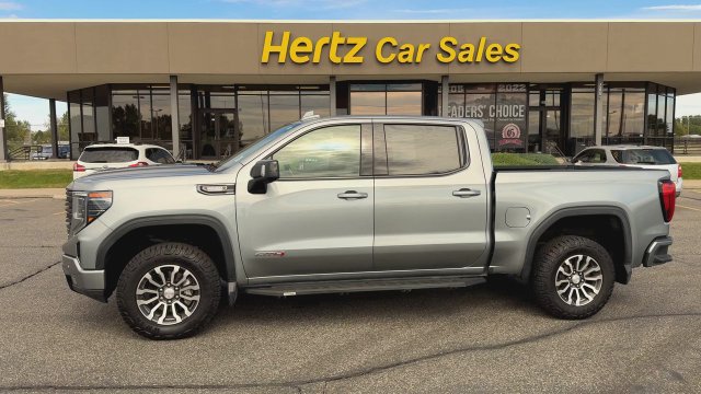 Used 2023 GMC Sierra 1500 AT4 w/ AT4 Premium Package AWD/4WD image 5