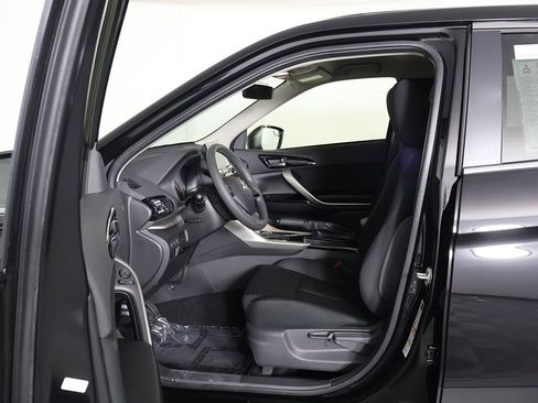 New 2026 Mitsubishi Eclipse Cross LE image 24