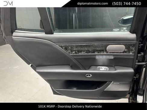 Used 2025 Genesis G90 3.5T AWD/4WD image 26
