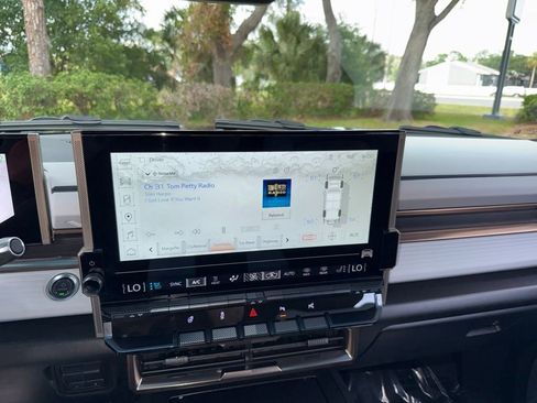 Used 2025 GMC Hummer EV 3X AWD/4WD image 79