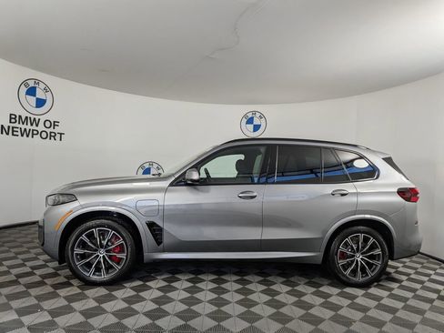 New 2026 BMW X5 xDrive50e w/ M Sport Package image 9
