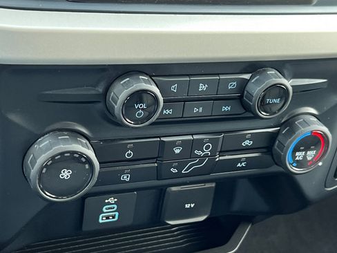 Certified 2024 Ford F350 XLT image 20