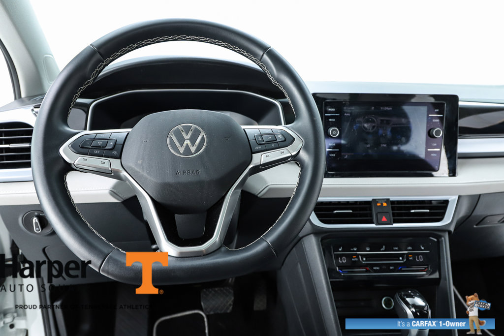 Used 2025 Volkswagen Taos SE w/ Panoramic Sunroof Package AWD/4WD image 58