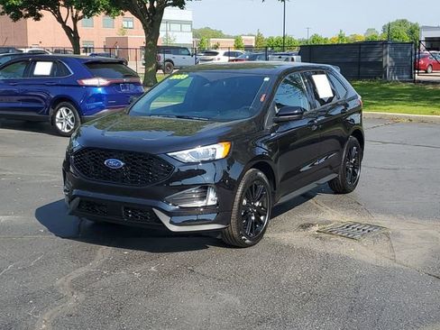 Used 2023 Ford Edge ST-Line AWD/4WD image 2