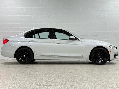 Used 2016 BMW 320i xDrive 320i xDrive Sedan 4D image 5