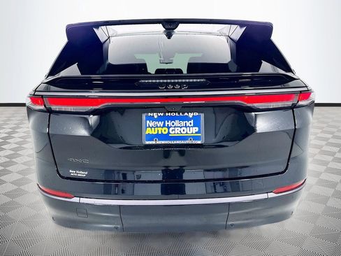 New 2025 Jeep Wagoneer S Launch Edition image 6