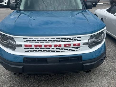 Used 2023 Ford Bronco Sport Heritage Limited AWD/4WD image 2