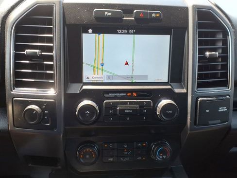 Used 2019 Ford F150 XLT w/ Equipment Group 302A Luxury AWD/4WD image 15