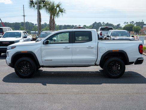 New 2026 GMC Canyon Elevation w/ Convenience Package RWD image 6