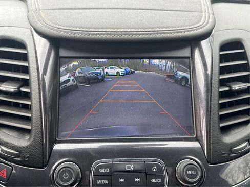 Used 2015 Chevrolet Impala LTZ image 28