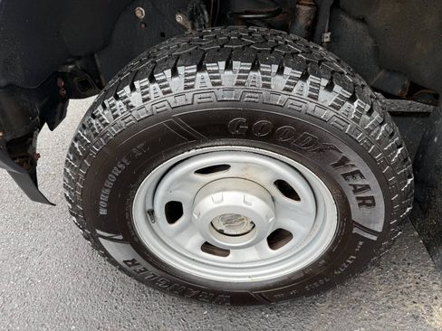 Used 2018 Ford F350 XL AWD/4WD image 9
