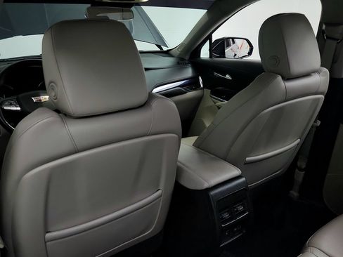 Certified 2023 Cadillac XT4 Luxury w/ Cold Weather Package FWD image 24