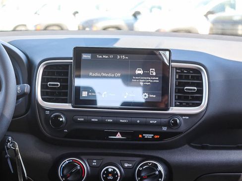 New 2026 Hyundai Venue SE FWD image 19