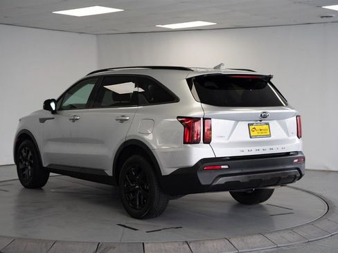 Used 2021 Kia Sorento S AWD/4WD image 5
