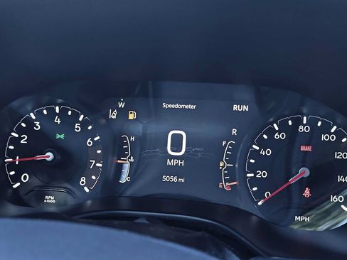 Used 2026 Jeep Compass Latitude AWD/4WD image 17