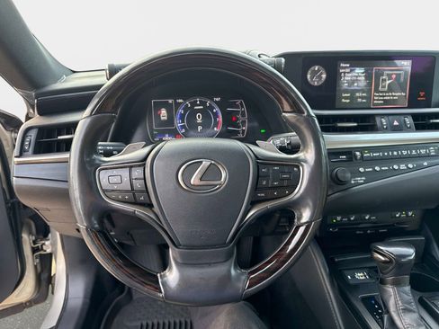 Used 2020 Lexus ES 350 w/ Premium Package image 30