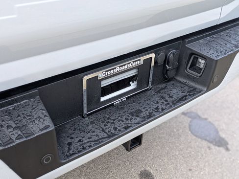 Certified 2025 Ford F150 Platinum w/ Equipment Group 702A High AWD/4WD image 35