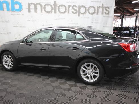 Used 2013 Chevrolet Malibu Eco w/ Power Convenience Package FWD image 3