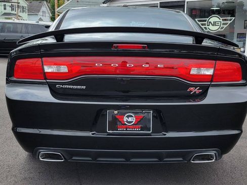 Used 2014 Dodge Charger R/T RWD image 7