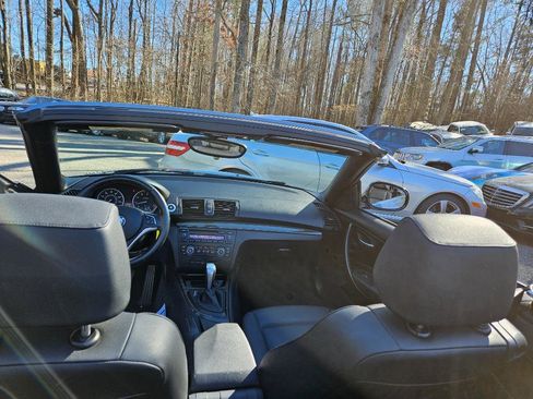 Used 2013 BMW 128i Convertible image 31